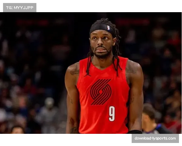 开拓者格兰特左脚酸痛缺席 利拉德跟腱伤势影响季后赛